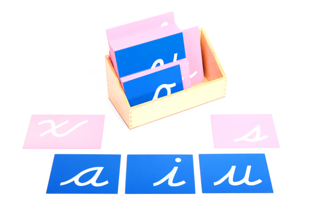 05แผ่นตัวอักษรทรายแบบตัวเขียน